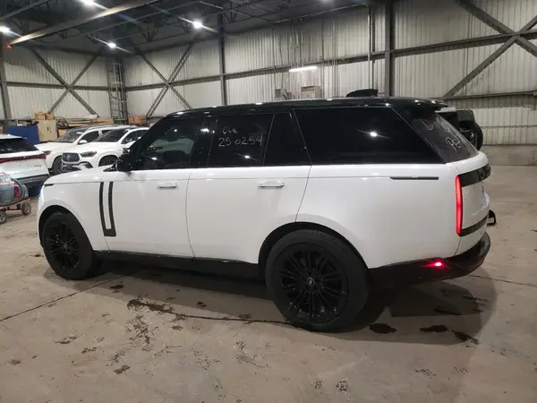 SALKP9E9XRA220794 2024 LAND ROVER RANGE ROVER - Image 2