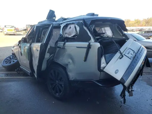 SALKP9FU2PA067389 2023 LAND ROVER RANGE ROVER - Image 2
