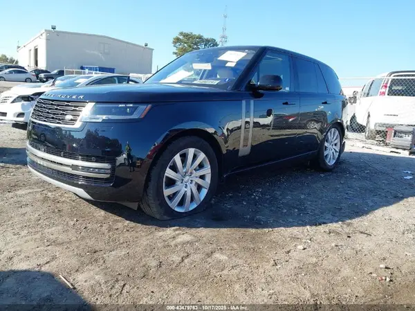 SALKP9FU3PA009324 2023 LAND ROVER RANGE ROVER - Image 2