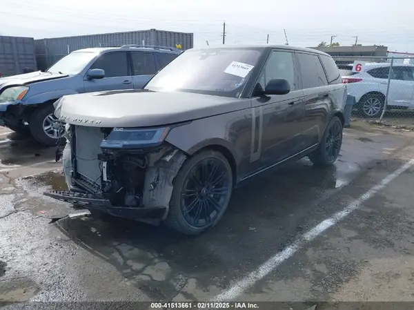 SALKP9FU4PA009185 2023 LAND ROVER RANGE ROVER - Image 2