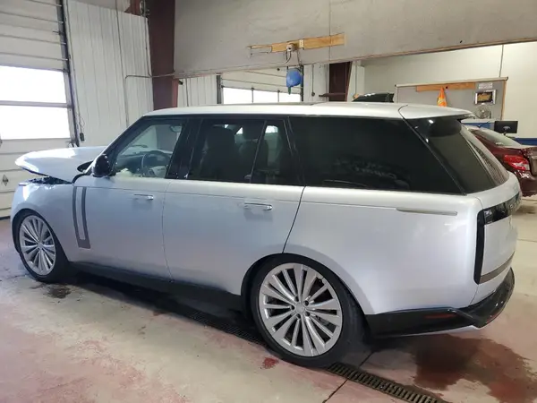 SALKP9FU7RA209643 2024 LAND ROVER RANGE ROVER - Image 2
