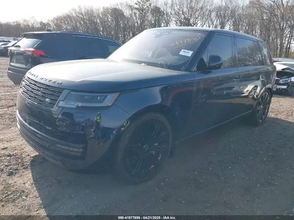 SALKPBE70PA047032 2023 LAND ROVER RANGE ROVER - Image 2