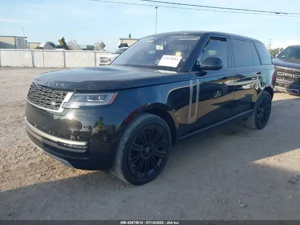 SALKPBE74PA022733 2023 LAND ROVER RANGE ROVER - Image 2