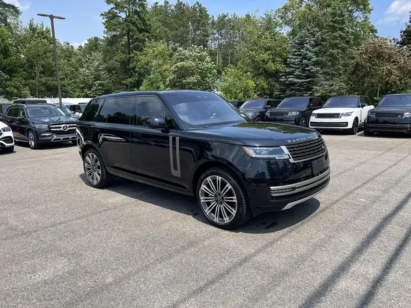 SALKPBE79PA024610 2023 LAND ROVER RANGE ROVER - Image 2