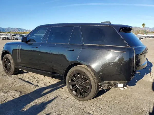 SALKPBE79PA082765 2023 LAND ROVER RANGE ROVER - Image 2