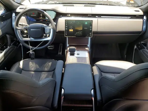 SALKPBE94SA333847 2025 LAND ROVER RANGE ROVER - Image 8