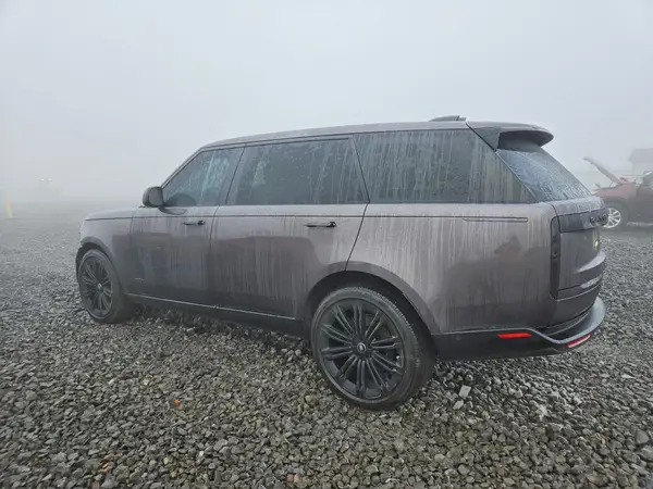 SALKPBE96SA283629 2025 LAND ROVER RANGE ROVER - Image 2