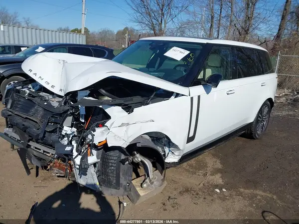 SALKPBE97RA236491 2024 LAND ROVER RANGE ROVER - Image 2