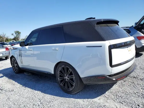 SALKPBE98SA265083 2025 LAND ROVER RANGE ROVER - Image 2