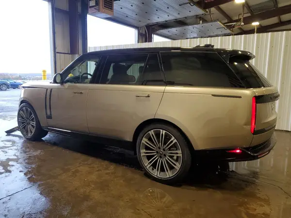 SALKPBFU8SA336348 2025 LAND ROVER RANGE ROVER - Image 2