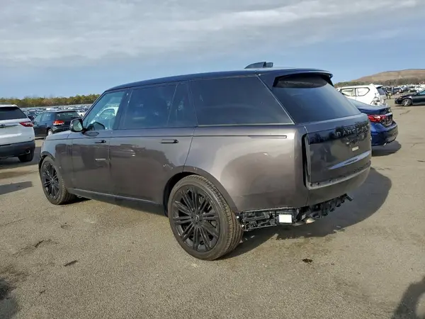 SALKVBE72NA008686 2022 LAND ROVER RANGE ROVER - Image 2