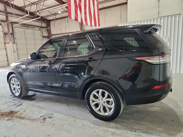 SALRG2RK5JA052943 2018 LAND ROVER DISCOVERY - Image 2
