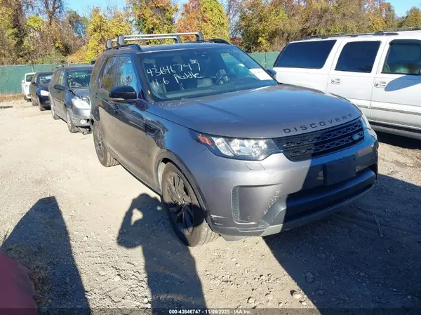 SALRG2RV0JA075413 2018 LAND ROVER DISCOVERY - Image 1