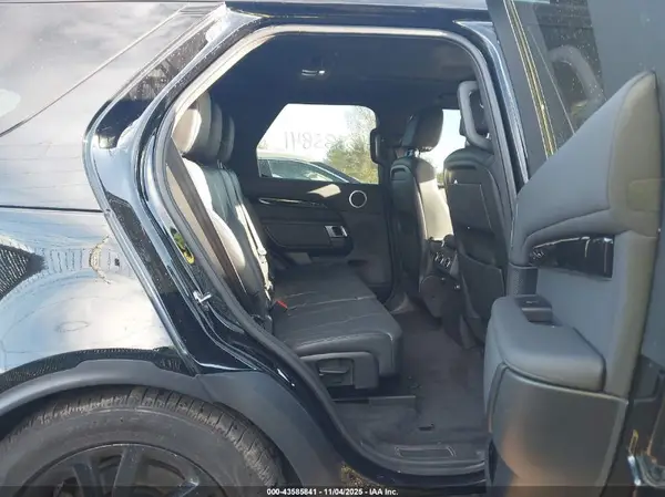 SALRG2RV0K2400962 2019 LAND ROVER DISCOVERY - Image 8