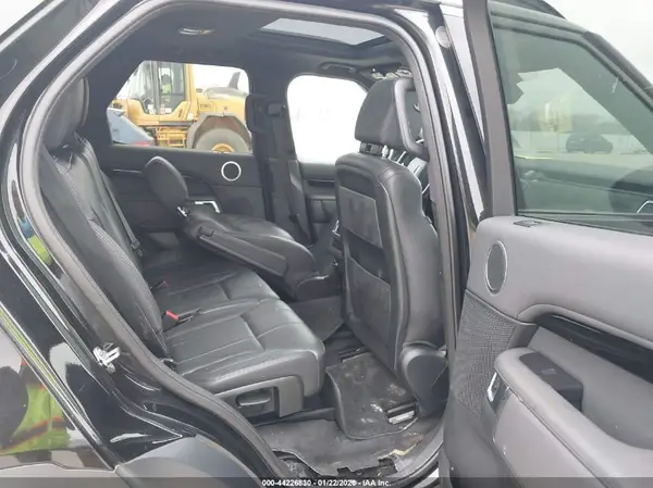 SALRG2RV0L2427676 2020 LAND ROVER DISCOVERY - Image 8