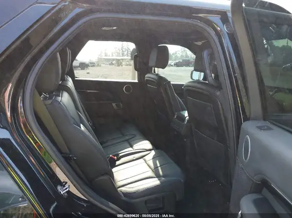 SALRG2RV1JA068681 2018 LAND ROVER DISCOVERY - Image 8