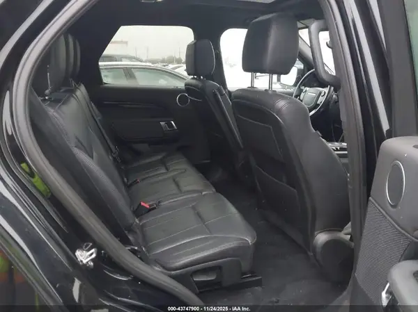 SALRG2RV1K2400534 2019 LAND ROVER DISCOVERY - Image 8