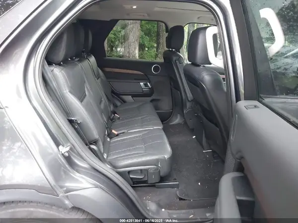SALRG2RV3JA050778 2018 LAND ROVER DISCOVERY - Image 8