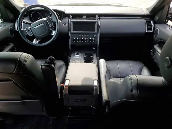 SALRG2RV3JA054538 2018 LAND ROVER DISCOVERY - Image 8