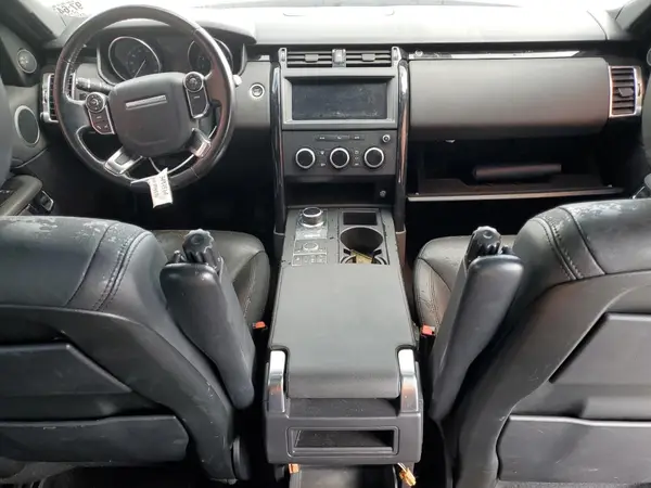 SALRG2RV3JA058556 2018 LAND ROVER DISCOVERY - Image 8