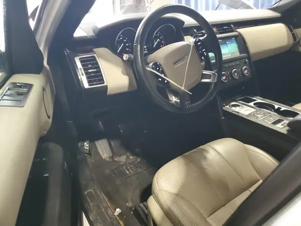 SALRG2RV3KA096242 2019 LAND ROVER DISCOVERY - Image 8