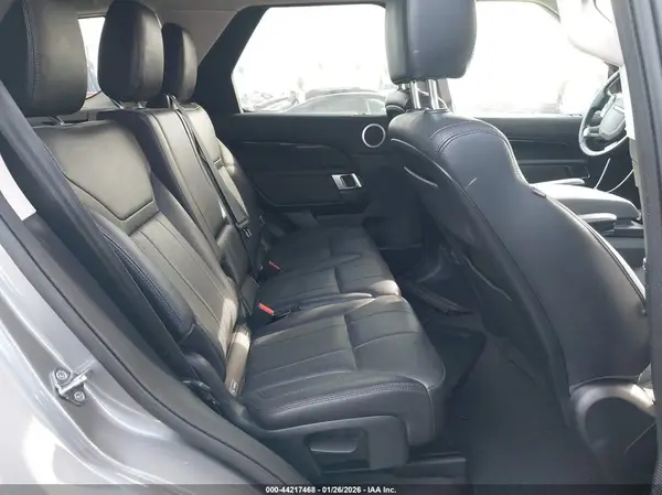 SALRG2RV3L2430085 2020 LAND ROVER DISCOVERY - Image 8