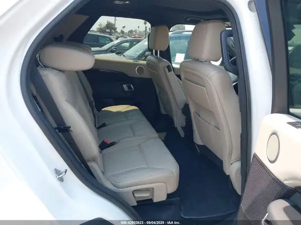 SALRG2RV4JA069551 2018 LAND ROVER DISCOVERY - Image 8