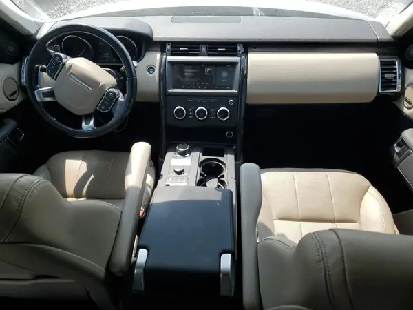 SALRG2RV4JA073180 2018 LAND ROVER DISCOVERY - Image 8