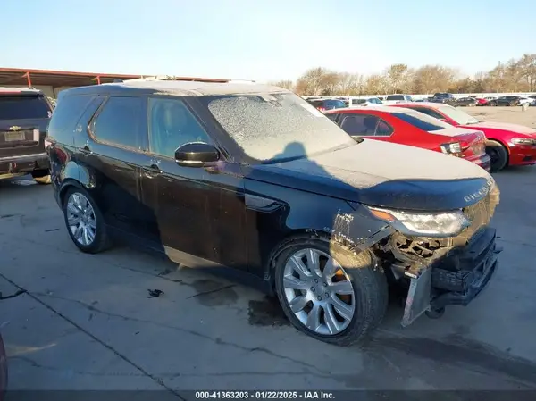 SALRG2RV4JA075611 2018 LAND ROVER DISCOVERY - Image 1