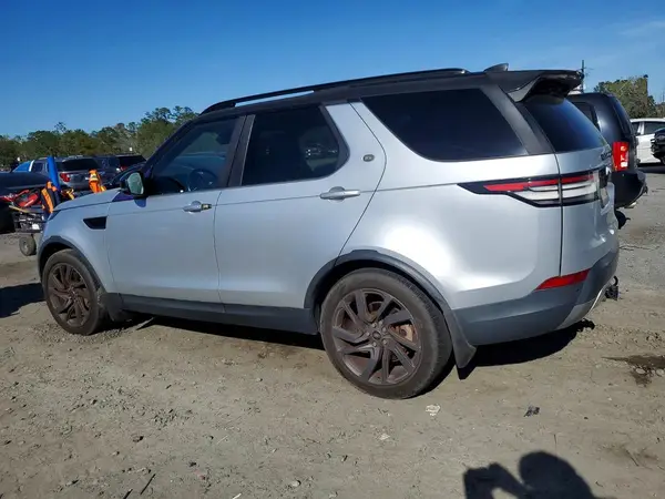 SALRG2RV6JA058809 2018 LAND ROVER DISCOVERY - Image 2