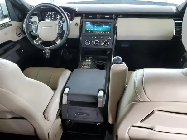 SALRG2RV6JA075528 2018 LAND ROVER DISCOVERY - Image 8