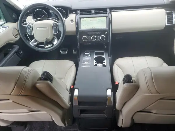 SALRG2RV8JA074395 2018 LAND ROVER DISCOVERY - Image 8