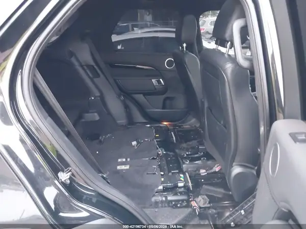 SALRG2RV9K2400992 2019 LAND ROVER DISCOVERY - Image 8