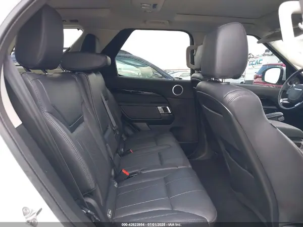 SALRG2RV9KA093667 2019 LAND ROVER DISCOVERY - Image 8