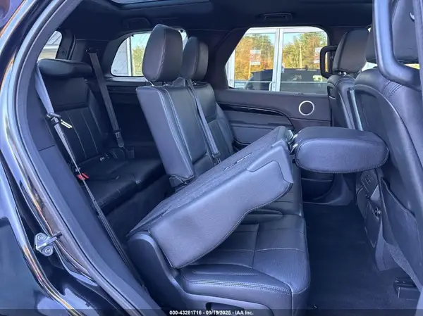 SALRG2RVXJA076228 2018 LAND ROVER DISCOVERY - Image 8