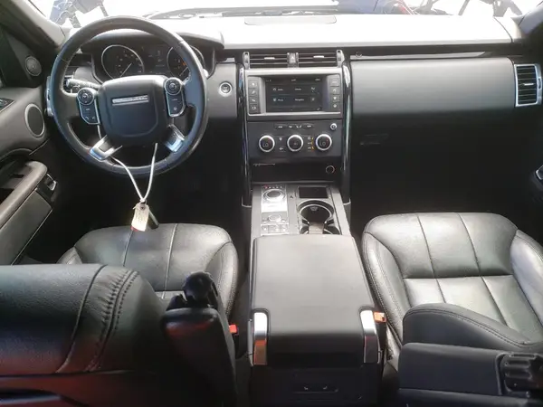 SALRGBBV6HA042176 2017 LAND ROVER DISCOVERY - Image 8