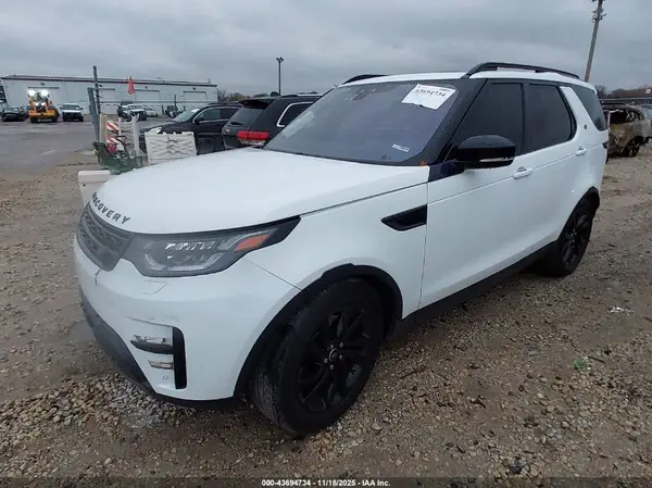 SALRGBBV7HA045586 2017 LAND ROVER DISCOVERY - Image 2