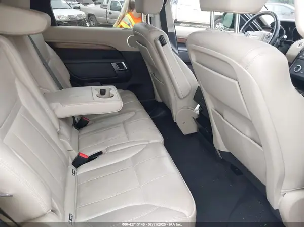 SALRGBBV8HA023614 2017 LAND ROVER DISCOVERY - Image 8