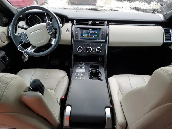 SALRGBBV9HA040499 2017 LAND ROVER DISCOVERY - Image 8