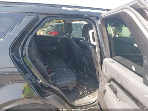 SALRGBBVXHA046067 2017 LAND ROVER DISCOVERY - Image 8
