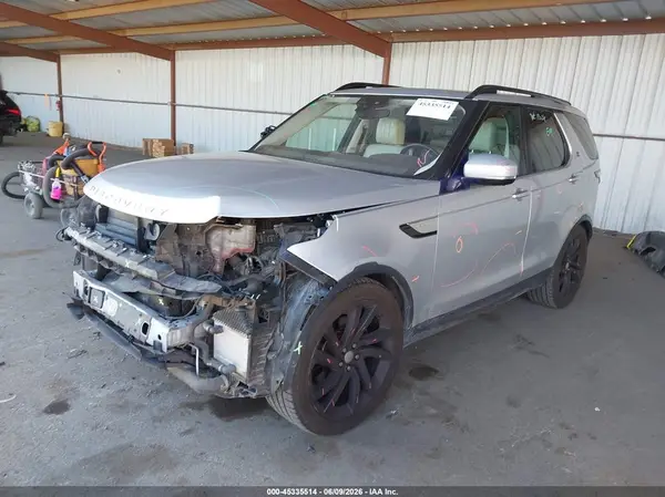 SALRHBBK0HA023027 2017 LAND ROVER DISCOVERY - Image 2