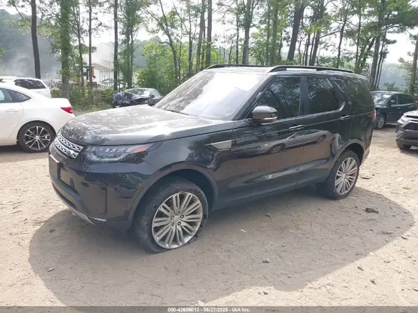 SALRHBBK4HA015285 2017 LAND ROVER DISCOVERY - Image 2