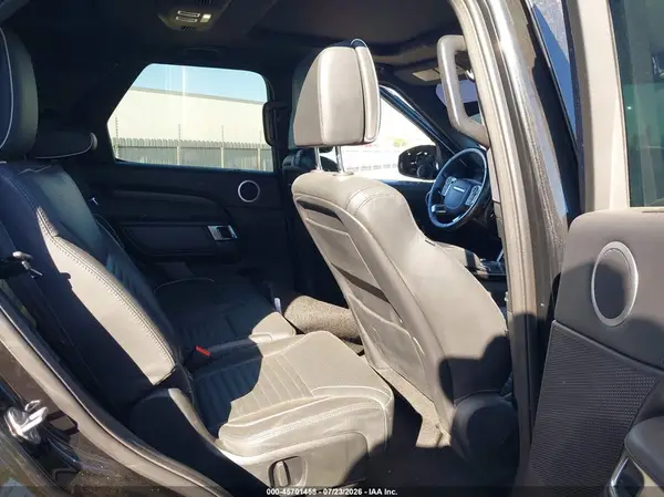 SALRHBBK5HA020477 2017 LAND ROVER DISCOVERY - Image 8