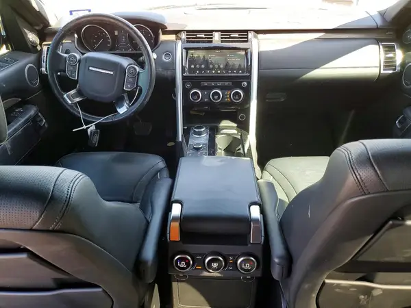 SALRHBBK7HA015765 2017 LAND ROVER DISCOVERY - Image 8