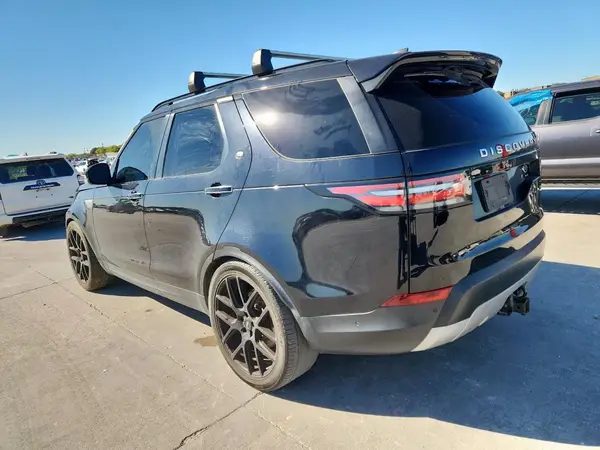 SALRHBBV0HA019215 2017 LAND ROVER DISCOVERY - Image 2