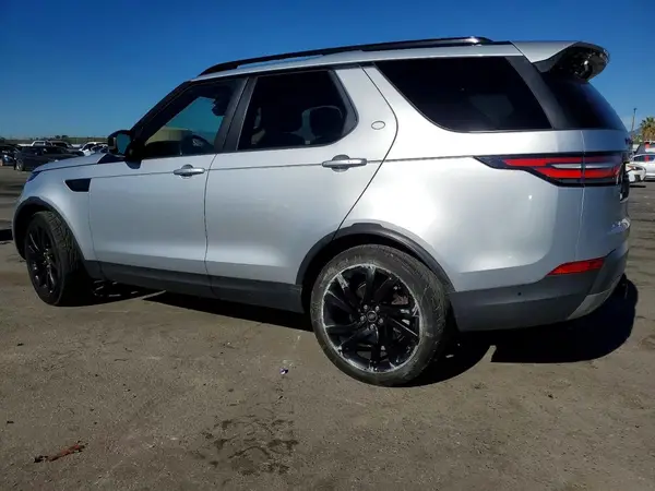SALRHBBV1HA018283 2017 LAND ROVER DISCOVERY - Image 2