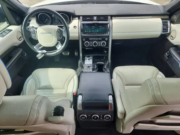 SALRHBBV1HA019109 2017 LAND ROVER DISCOVERY - Image 8