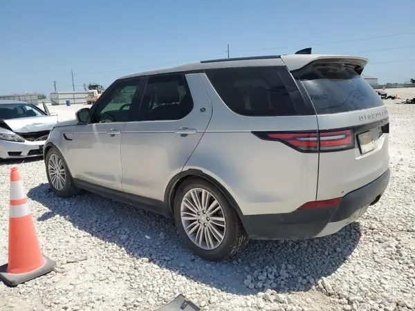 SALRHBBV1HA037920 2017 LAND ROVER DISCOVERY - Image 2