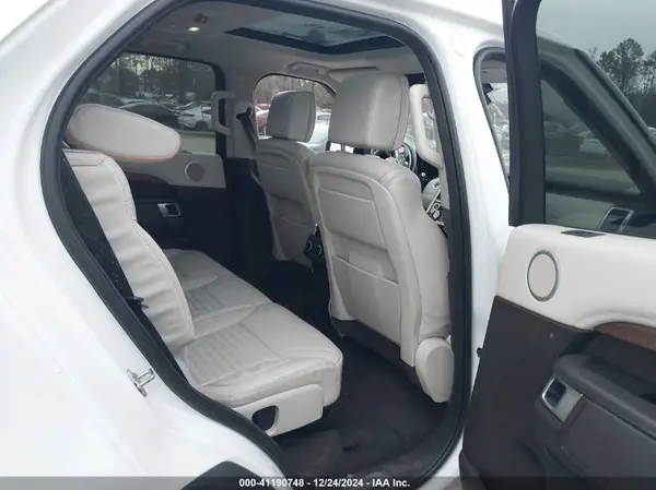 SALRHBBV2HA045444 2017 LAND ROVER DISCOVERY - Image 8