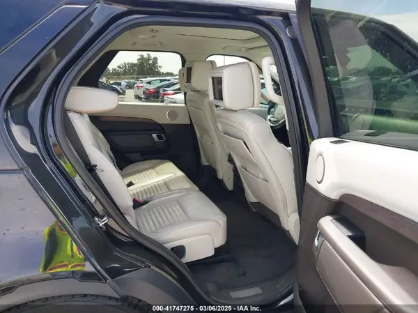 SALRHBBV3HA021587 2017 LAND ROVER DISCOVERY - Image 8